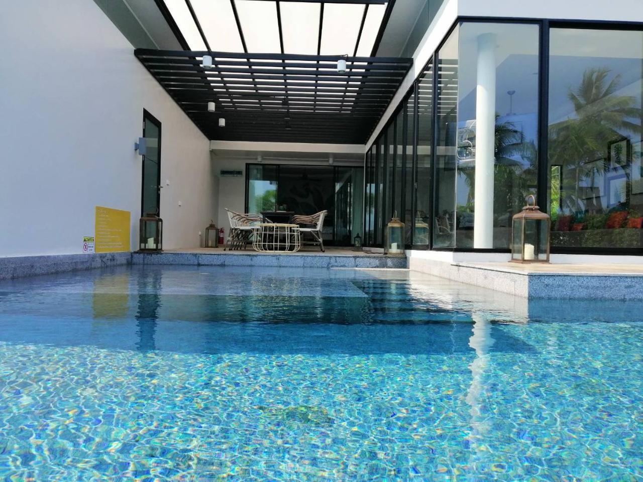 Tungtong Beach Villas Thap Sakae Exterior foto