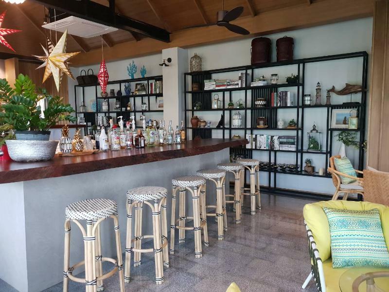 Tungtong Beach Villas Thap Sakae Exterior foto