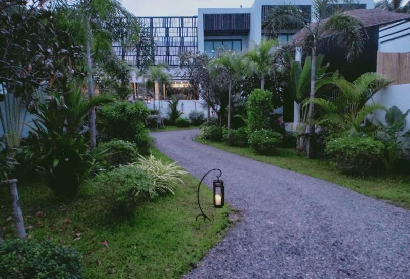 Tungtong Beach Villas Thap Sakae Exterior foto